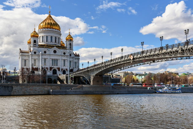 Речная прогулка по центральному маршруту от Парка Горького