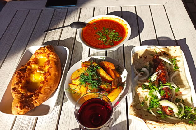 Виды На внедорожнике по Сочи в мини-группе: ущелье и каньоны