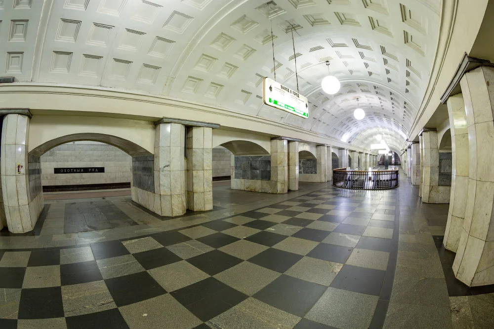Экскурсия «От Сокольников до Парка на метро»