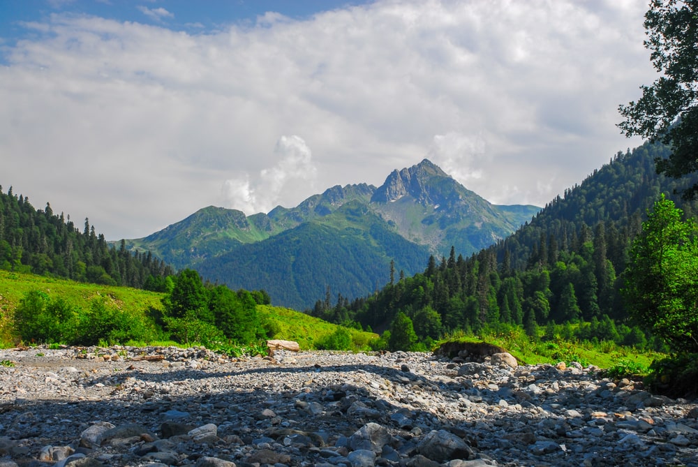 Село Ауадхара