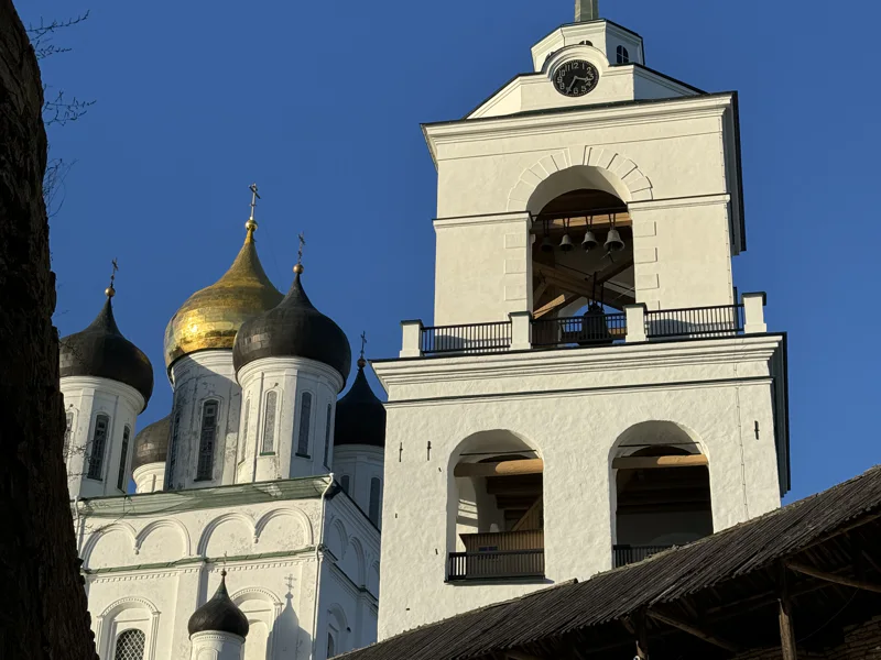 Пешеходная экскурсия по Пскову «От Ольги до Петра» — фото 2, Псков | Покатаем