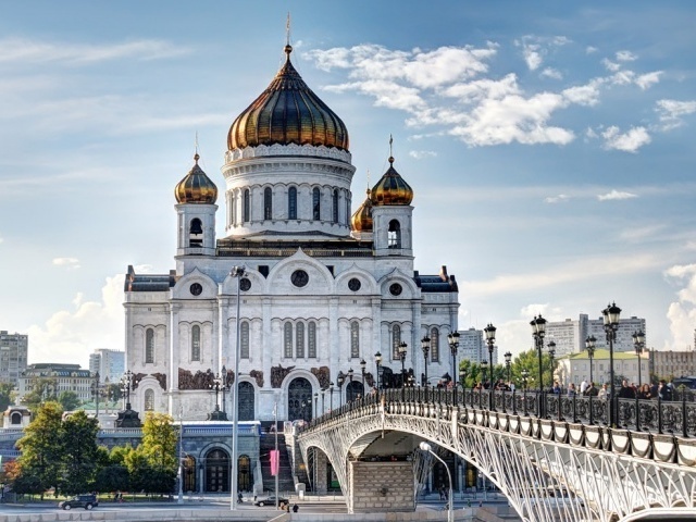 Как работает храм христа спасителя в москве