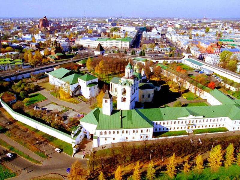Есть ли Кремль в Ярославле? — фото 2, Ярославль | Покатаем