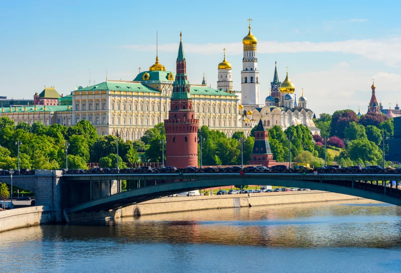 Экспресс-прогулка на ретро-теплоходе Лоцман от Зарядья или парка Горького — фото 1