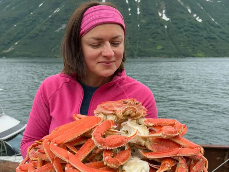 Морская прогулка в Бухту Русскую: высадка, рыбалка и крабовое сафари — фото 7, Камчатка | Покатаем