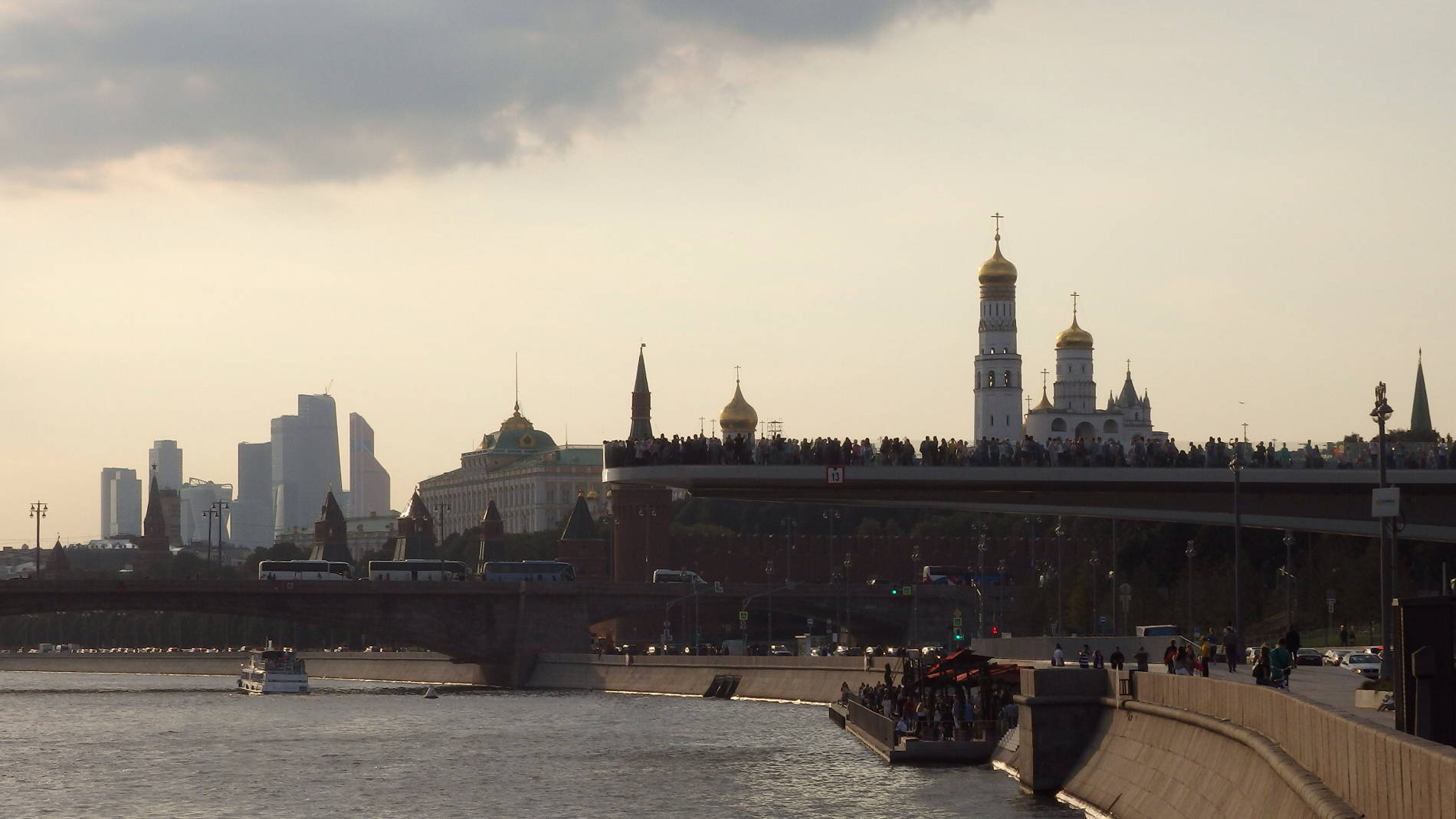 Речная прогулка «River tour» по Москве-реке