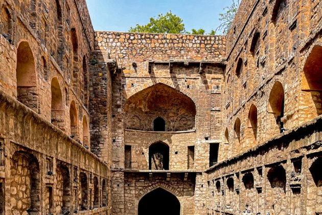 Древний и современный Дели