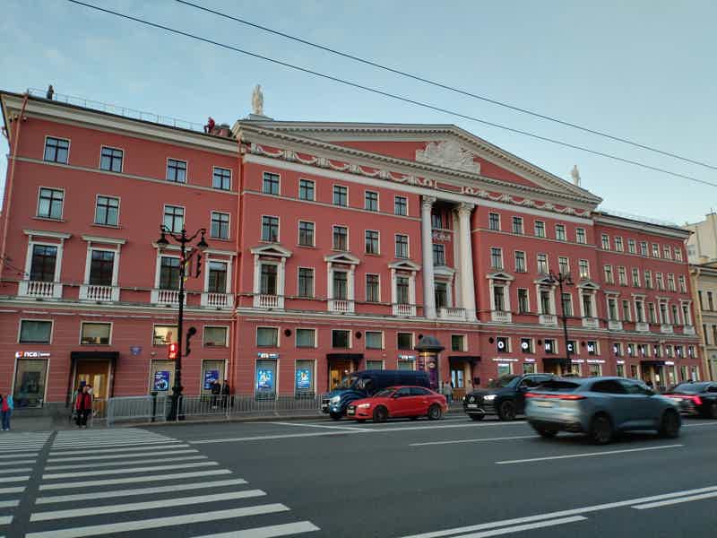 Пешеходная экскурсия "Город, переживший блокаду" - фото 1