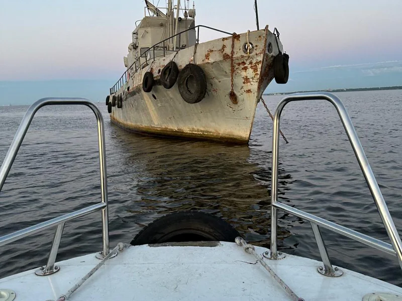 Корабль флибустьера: путешествие на морской водолазный бот — фото 5, Кронштадт | Покатаем