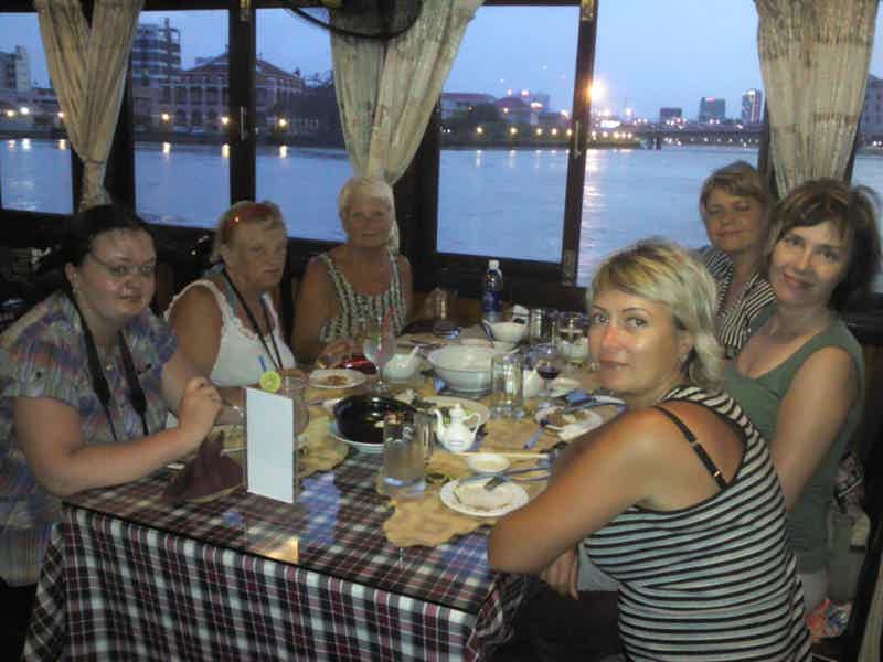 Романтический ужин на корабле с прогулкой по реке Сайгон - фото 6