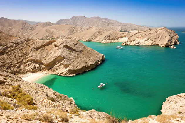 Морской круиз в Оман Мусандам с рыбалкой, снорклингом и обедом — фото 2