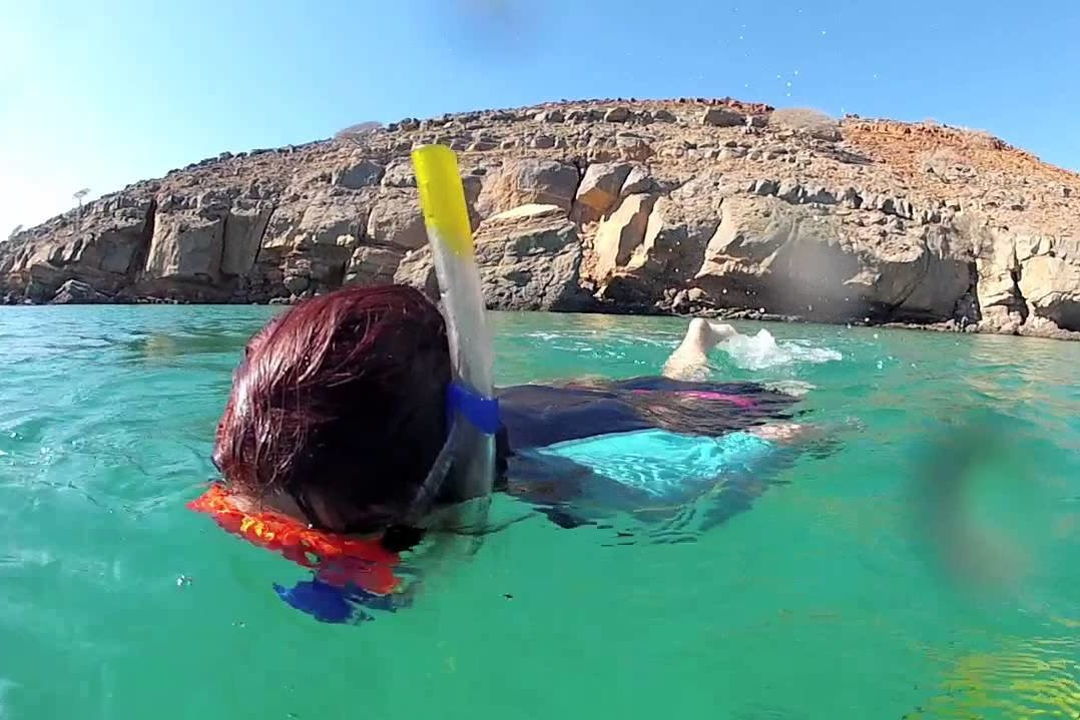 Морской круиз в Оман Мусандам с рыбалкой, снорклингом и обедом — фото 3