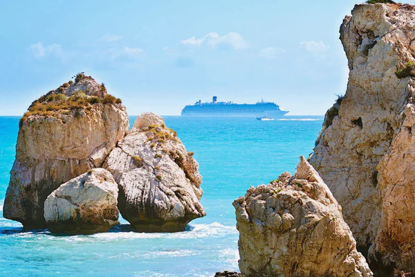Blue Lagoon with Visiting the Aphrodite's Birthplace Day Trip from Limassol — photo 2, Limassol | Pokataem