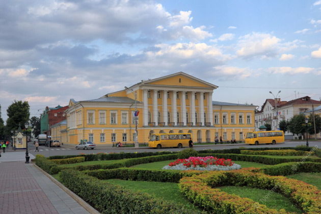 Погружение в историю и современность Костромы: индивидуальная экскурсия