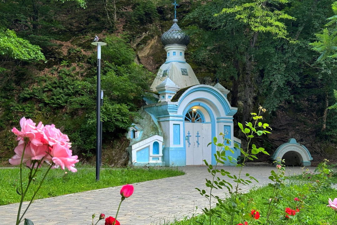 Гуамское ущелье, Горячий Ключ и термальные источники за один день — фото 6