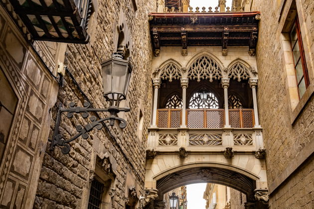 Пешая экскурсия по Готическому кварталу - сердцу старой Барселоны