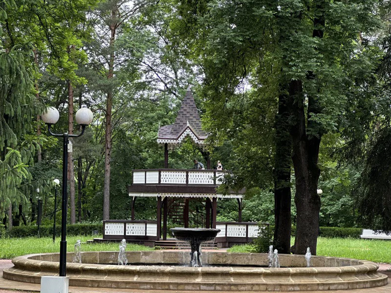 В Кисловодск по любви: Кисловодский парк и архитектура города — фото 4, Кисловодск | Покатаем