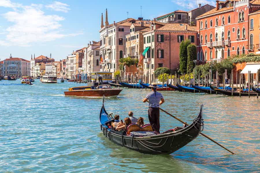 Venice: Gondola Cruise in the Grand Canal - photo 4