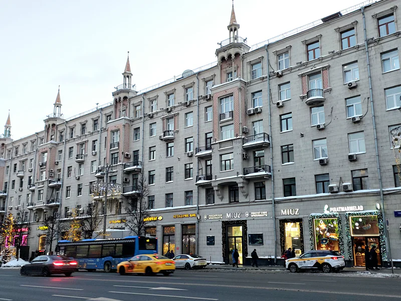 Прогулка по Тверской — истории главной улицы Москвы — фото 5, Москва | Покатаем