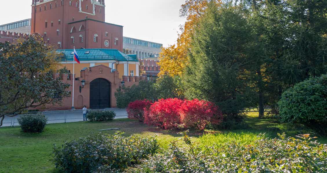 Алмазный фонд и экскурсия по Александровскому саду - фото 3