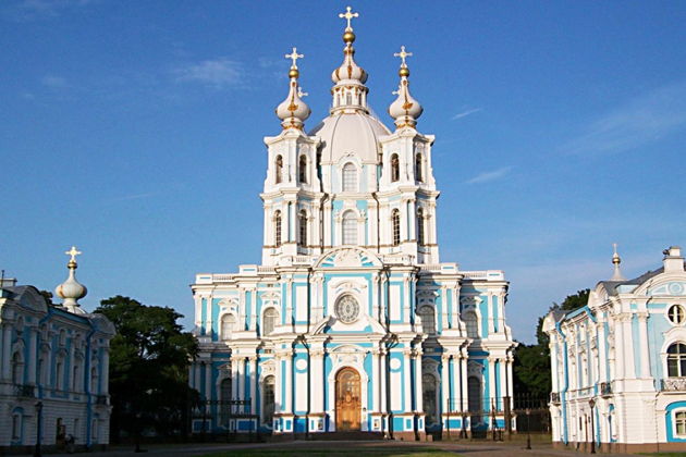 Фото к экскурсии Мифы и Легенды Петербурга на микроавтобусе с гидом 