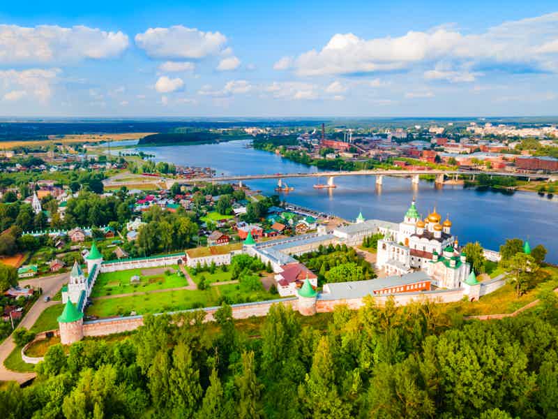 Экскурсия по Костроме и Ипатьевскому монастырю на транспорте туристов - фото 1