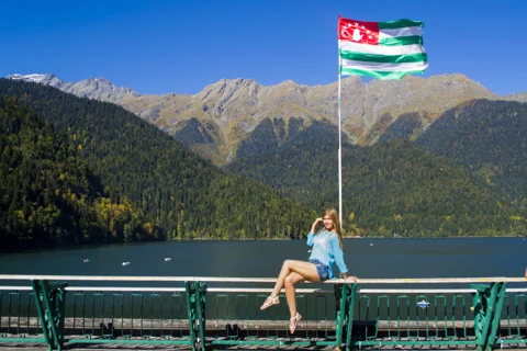 Гранд-тур Абхазия: Гагра, озеро Рица, Сухум и Новый Афон в мини-группе!