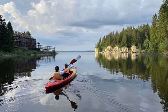 Kayaking trip for 1.5 hours to the Khokhlovka museum