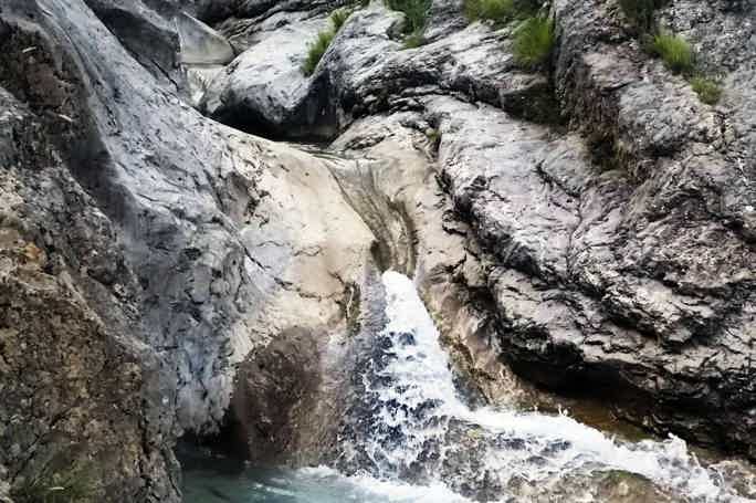 Большой каньон Крыма в миниатюре: Арпатские водопады и урочище Панагия
