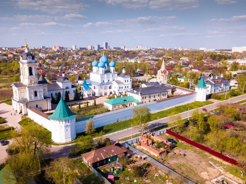В Серпухов: Высоцкий мужской и Владычний женский монастыри — фото 3, Москва | Покатаем