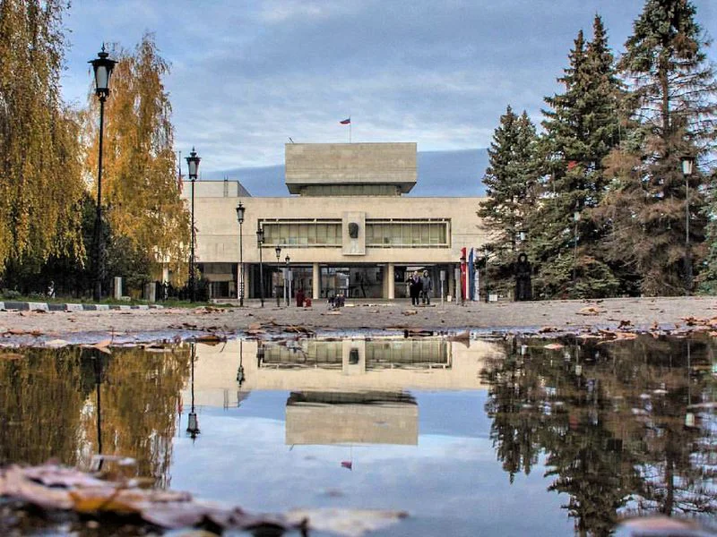 Ульяновск: 1000 лет назад и до наших дней — фото 2, Ульяновск | Покатаем