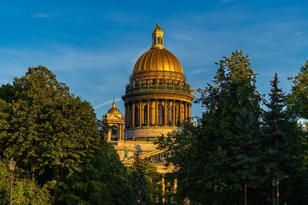 Петербург на автобусе и теплоходе за 5 часов — фото 3