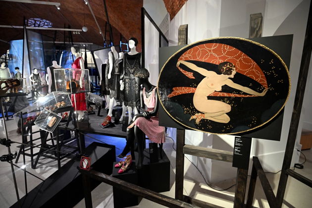 Виды Арт-деко в Эрмитаже: экскурсия во выставке моды 20-х годов