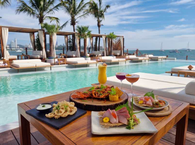 Sina Beach Club: необычный день на воде в Паттайе - фото 3