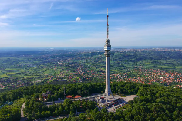 Topola, Avala — photo 2, Belgrade | Pokataem