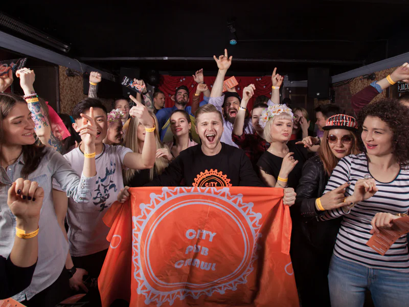 Тур по 4 барам Петербурга в формате игры c шотами (18+) — фото 2, Санкт-Петербург | Покатаем