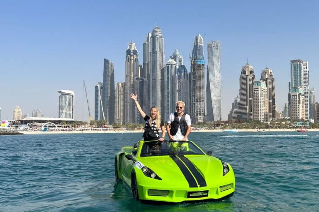 Главное изображение экскурсии - Скорость на воде: аренда Jet Car в Дубае