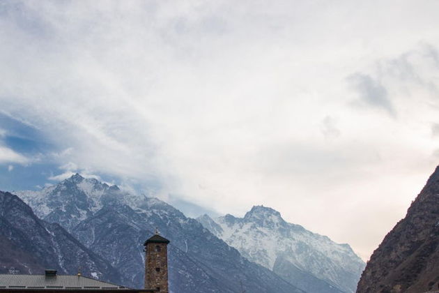 Виды Романтика Кабардино-Балкарии: Голубое озеро, Черекская теснина и Аушигер