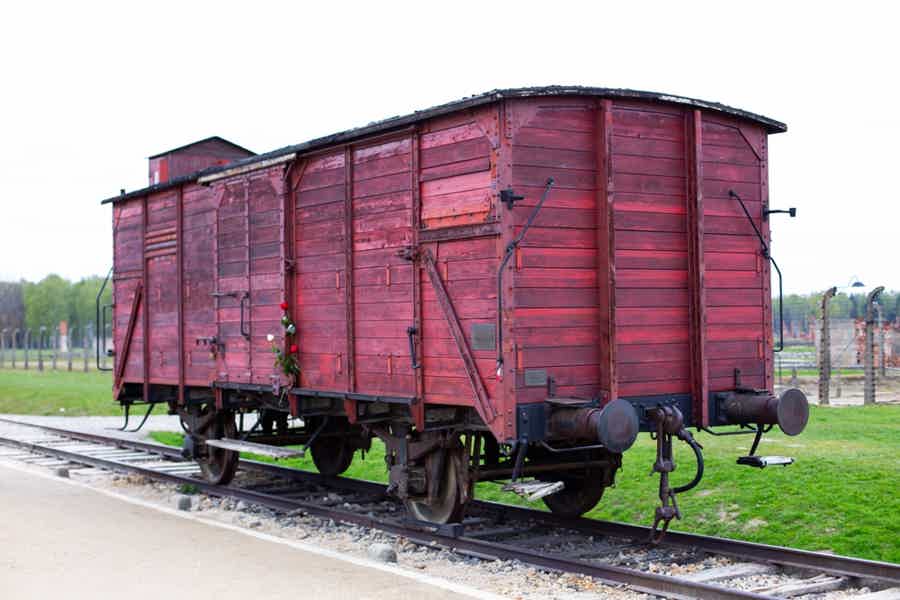 From Krakow: Auschwitz-Birkenau Tour with Transportation - photo 4