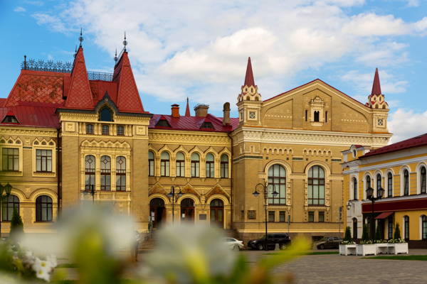 Рыбинск — край хлеба, хмеля и бурлаков