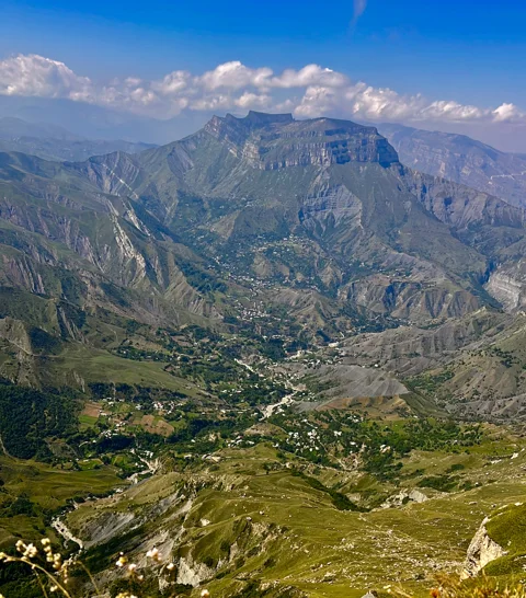 Трекинг-поход на Гунибское плато и гору Маяк в Дагестане