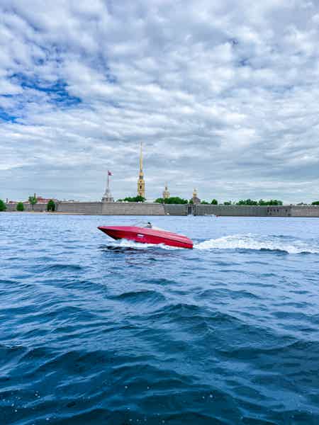 Петербург на воде: камерная прогулка по уютным каналам - фото 6