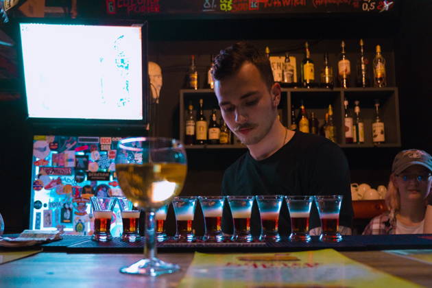 Квест по барам «Не спит(ь)ся в Питере» (18+)