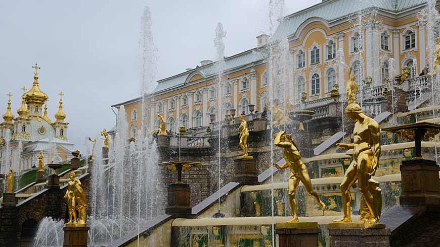 Экскурсия в Петергоф - Большой дворец, Нижний парк и Фонтаны