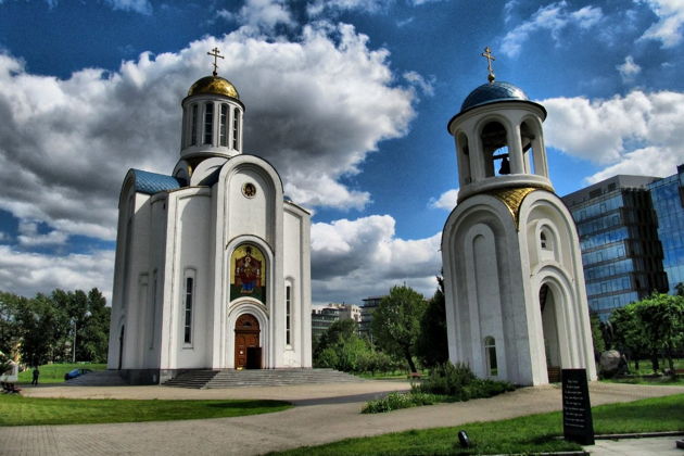 Виды Реальная и мистическая Малая Охта: за час через века