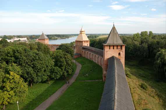 Расширенная экскурсия по Великому Новгороду на транспорте туриста