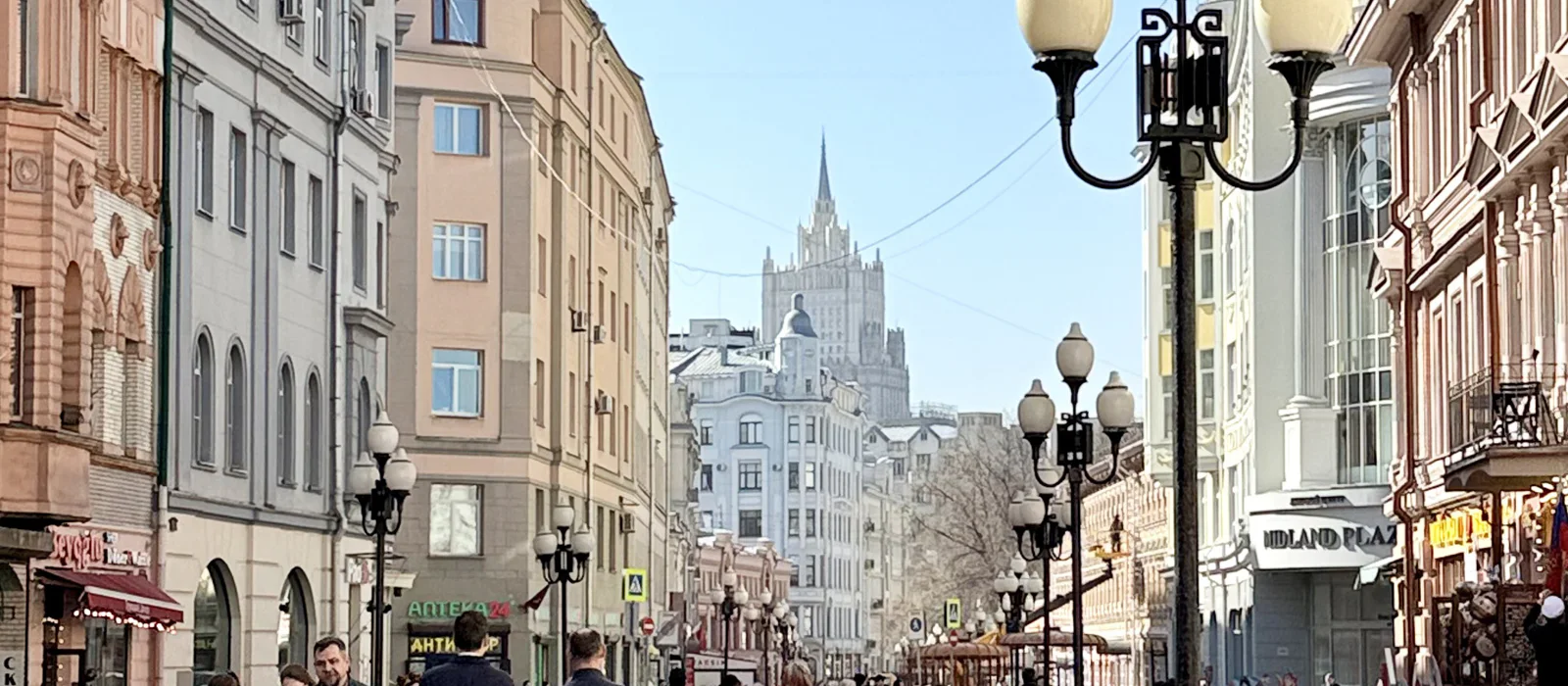 Арбат сквозь столетия — факт или фейк? — экскурсия в мини-группе — экскурсия, Москва, Россия | Покатаем