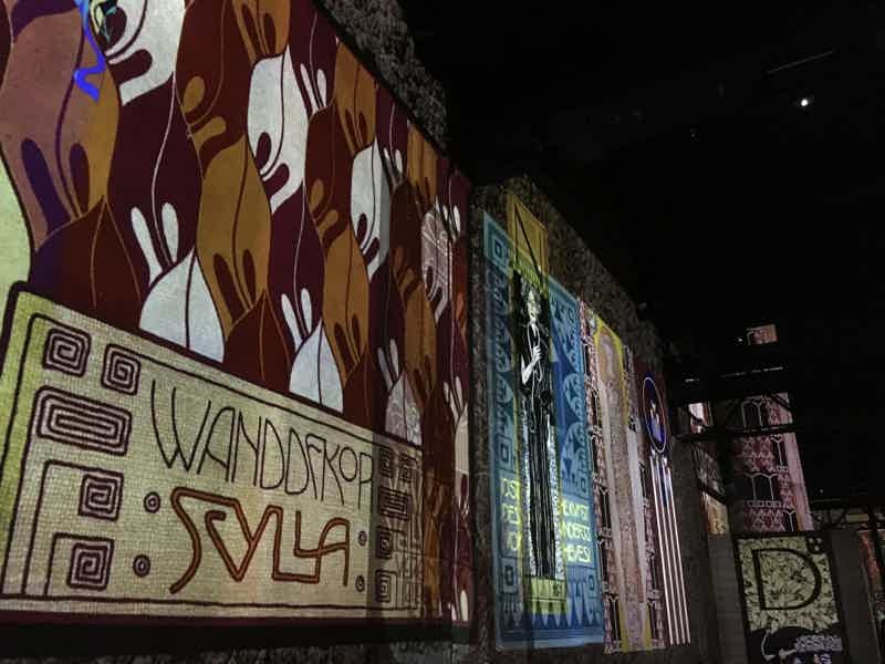 Amsterdam: Fabrique des Lumières Entry Klimt & Hundertwasser - photo 2