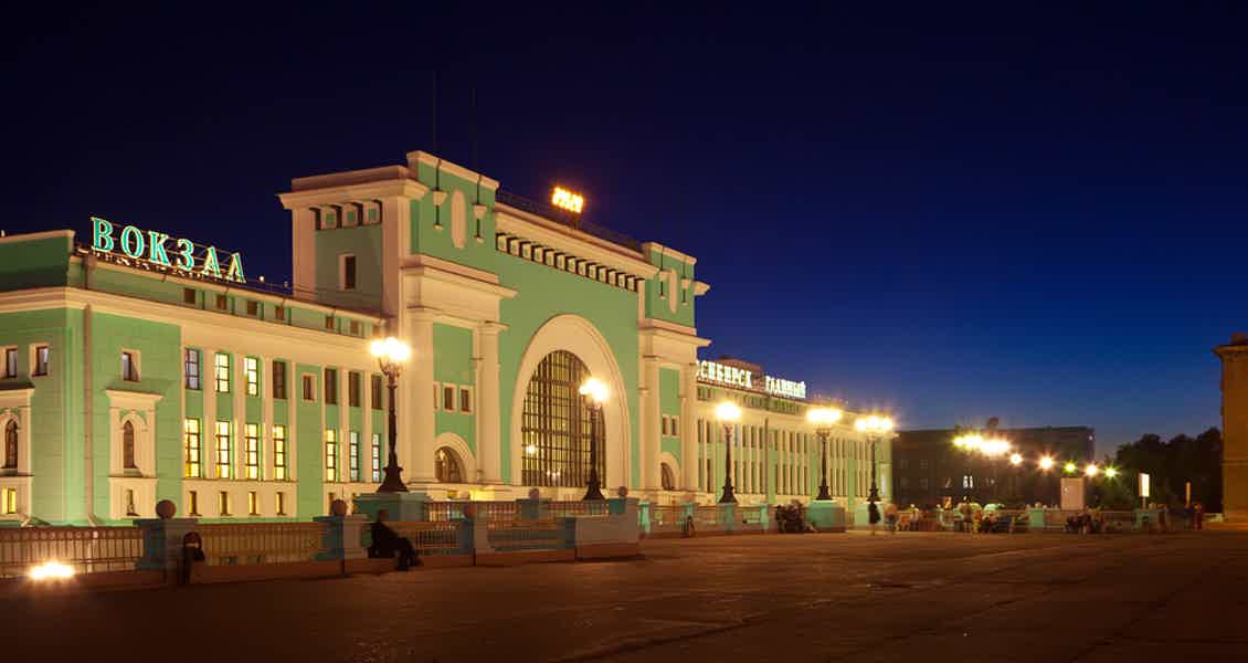 Обзорная экскурсия по вечернему Новосибирску на транспорте туристов - фото 2