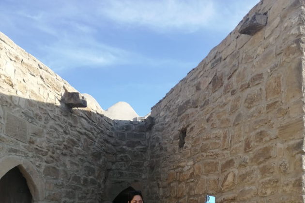 Виды Местные легенды Апшеронского полуострова. Янардаг, Атяшгах и Сураханы